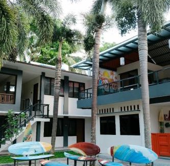 Batu Karas Hotel | Hau Batu Karas