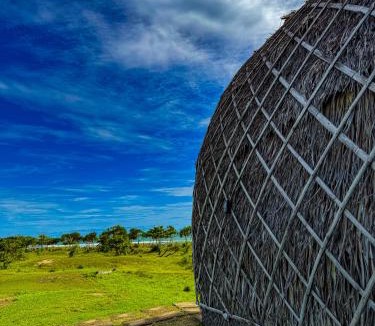 Malingping Hotel | MareCoves Resort & Glamping