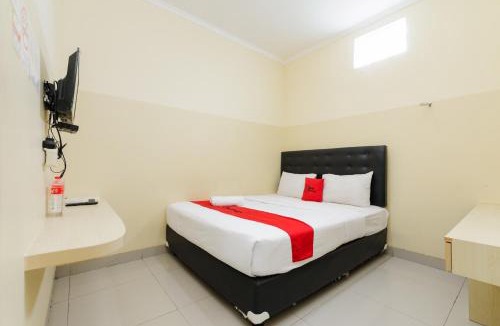 Tanjung Duren Utara House | RedDoorz Plus near Mall Ciputra Jakarta
