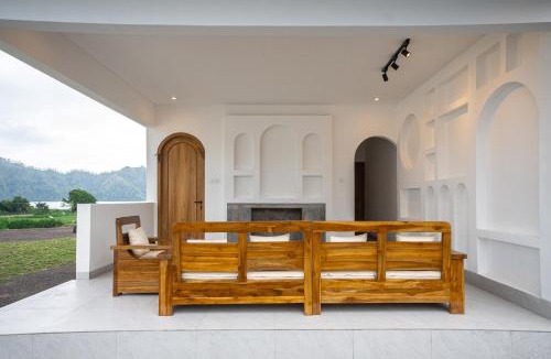 Toya Bungkah Villa | Lazura Serenite