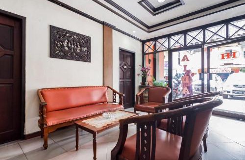 Samarinda Hotel | RedDoorz Syariah near Pasar Pagi Samarinda