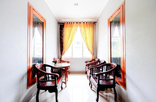Waru Hotel | RedDoorz Syariah at Delta Sari Aloha Waru