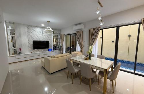 Batam Villa | RV-Villa 4 bedrooms&Private Pool