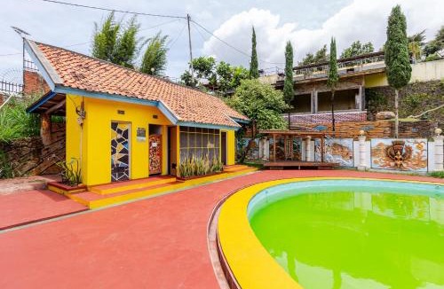 Bandung Villa | Dapur Caringin Tilu Villa Joglo