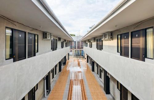 Balikpapan Hotel | Urbanview Hotel near BSCC DOME Balikpapan by RedDoorz