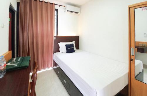Kediri Hotel | Urbanview Sibayak House near Stasiun Kediri