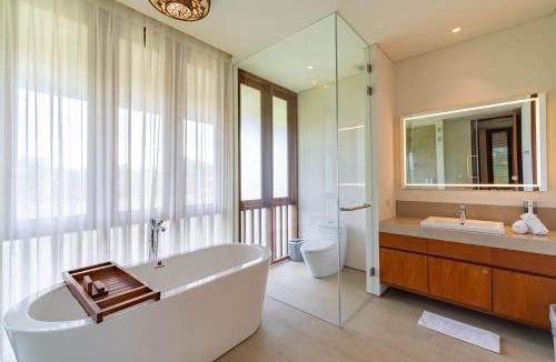 Jimbaran Bay Villa | Rosa Village - Luxury 4 Bedrooms Villa, Walkable to Beach