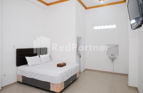 Temon Hotel | Elma Guesthouse YIA KulonProgo Yogyakarta Mitra RedDoorz