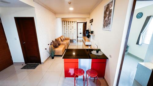 Bandung Kulon Apartment | 3BRplus Sudirman Suites Apartemen by Your Home