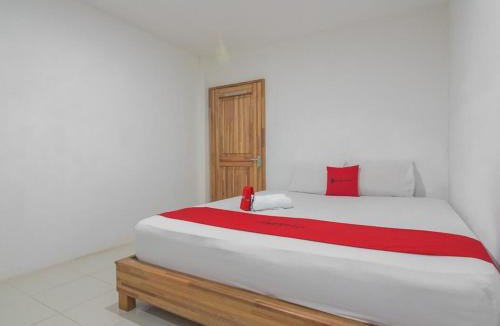Pontianak House | RedDoorz near Gajah Mada Pontianak