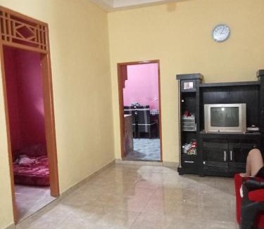 Batu Karas House | Jupe Homestay batukaras