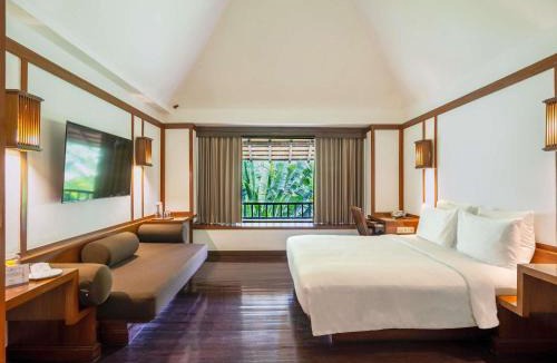 Sukaraja Hotel | Novotel Bogor Golf Resort & Convention Center