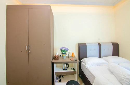 Pekanbaru Hotel | RedDoorz syariah near Universitas Islam Riau