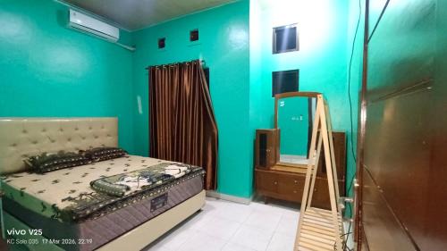 Baki Villa | Homestay Karimun