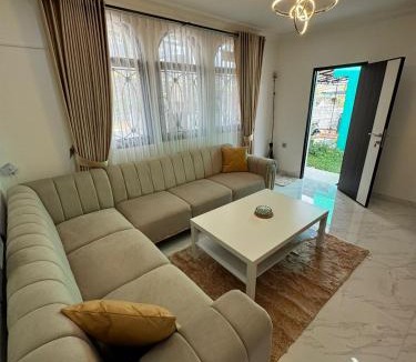 Cipanas Villa | Lamar Villa 2 VIP
