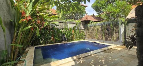 Lovina Villa | Taman Ganesha