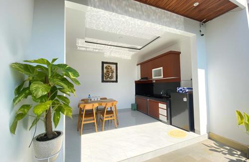 Anturan Villa | Villa Sinyo By Mentaripro Bali