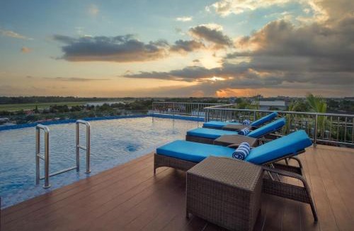 Depok Hotel | Platinum Adisucipto Hotel & Conference Center