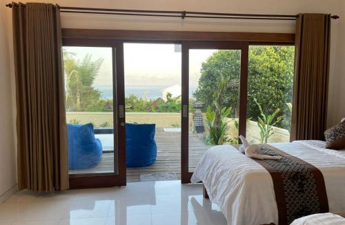 Ceningan Island Villa | Pageh Villa - With Private Pool