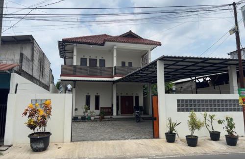 Tjimadja Villa | Villa Leni