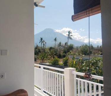 Purwakerti House | Villa Nah Amed