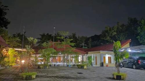 Banjarasri House | Griya Kulon Yogya
