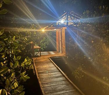 Arborek House | " Miguel Homestay RAJA AMPAT "