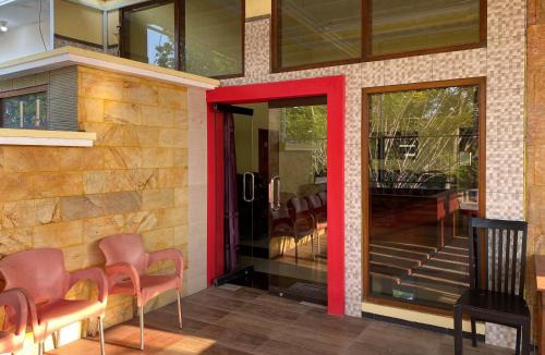 Probolinggo House | RedDoorz Syariah at The Canal Homestay Probolinggo