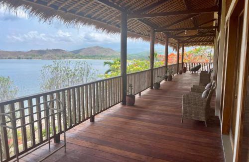 Batu Putih House | Lombok Villas, Villa Rembulan