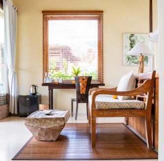 Sidemen House | Surya Shanti Villa Sidemen