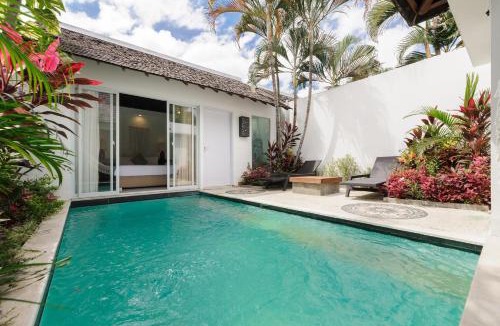 Sunset Road Villa | The Lavana Tans Astana Villa Seminyak