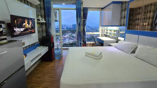 Old Jakarta Apartment | Elpis Residence Studio Apartment JiExpo Kemayoran -Min Stay 3 nights-