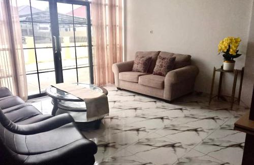 Payakumbuh House | Minamo Homestay Modern Tengah Kota Payakumbuh