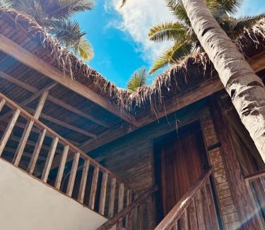 Sumbawa Barat Hotel | Living On Air