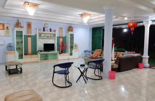 Ambarawa Villa | Villa MATAHARI BANDUNGAN