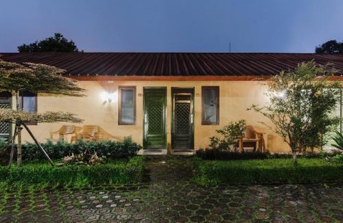 Cibodas Hotel | Urbanview Hotel Nerine's Glamping Village Cipanas by RedDoorz