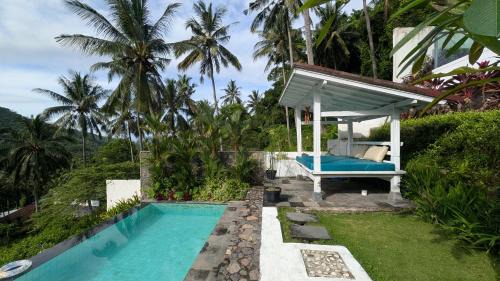 Senggigi Villa | The Jungle Villa, Lombok