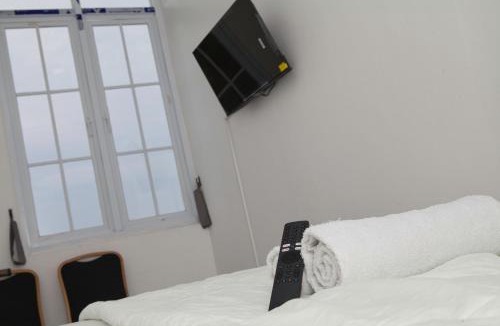 Ngamprah Hotel | Clarissa Guest House Cisarua Bandung