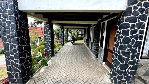 Parongpong Villa | X4 VILLA with pool Villa Istana Bunga by YourHome
