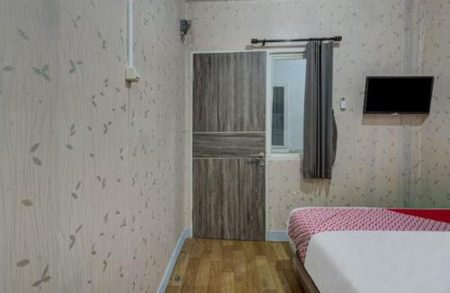 Tanjungsari Hotel | Capital O 3198 Sukomanunggal Inn