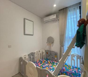 Ciburial Villa | The Palm by Little Bnb