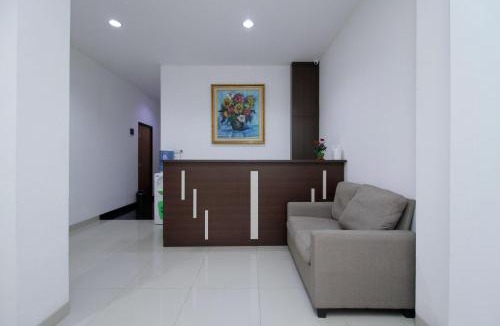 Kebon Kacang House | RedDoorz Plus near Plaza Indonesia