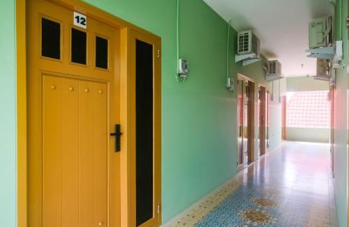 Sewon House | RedDoorz Syariah at Omahe Qoema 3 Yogyakarta