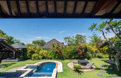Saba Villa | 3BR Beautiful Villa Queen With Stunning Rice Field