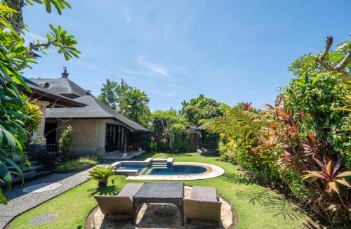 Saba Villa | 3BR Beautiful Villa Queen With Stunning Rice Field