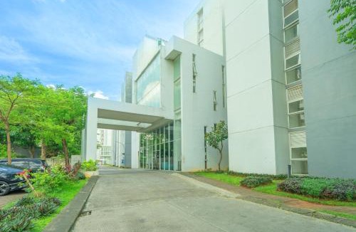 Tangerang Apartment | DREAM INN Aeropolis By Reccoma
