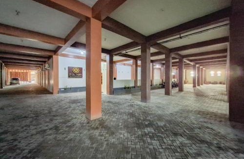 Nganjuk House | Sans Hotel Syariah Purnama Nganjuk