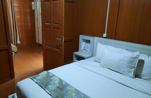 Palu Hotel | GRANADA INN PALU