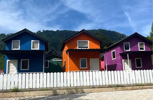 Lembang Ski Chalet | KUMA KUMI VILLAGE - Colorful Cabins in Maribaya, Lembang