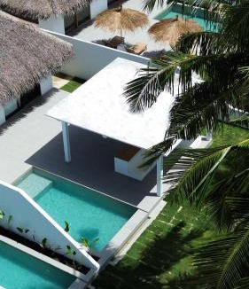 Katiet Resort | La Belle Hollow Trees